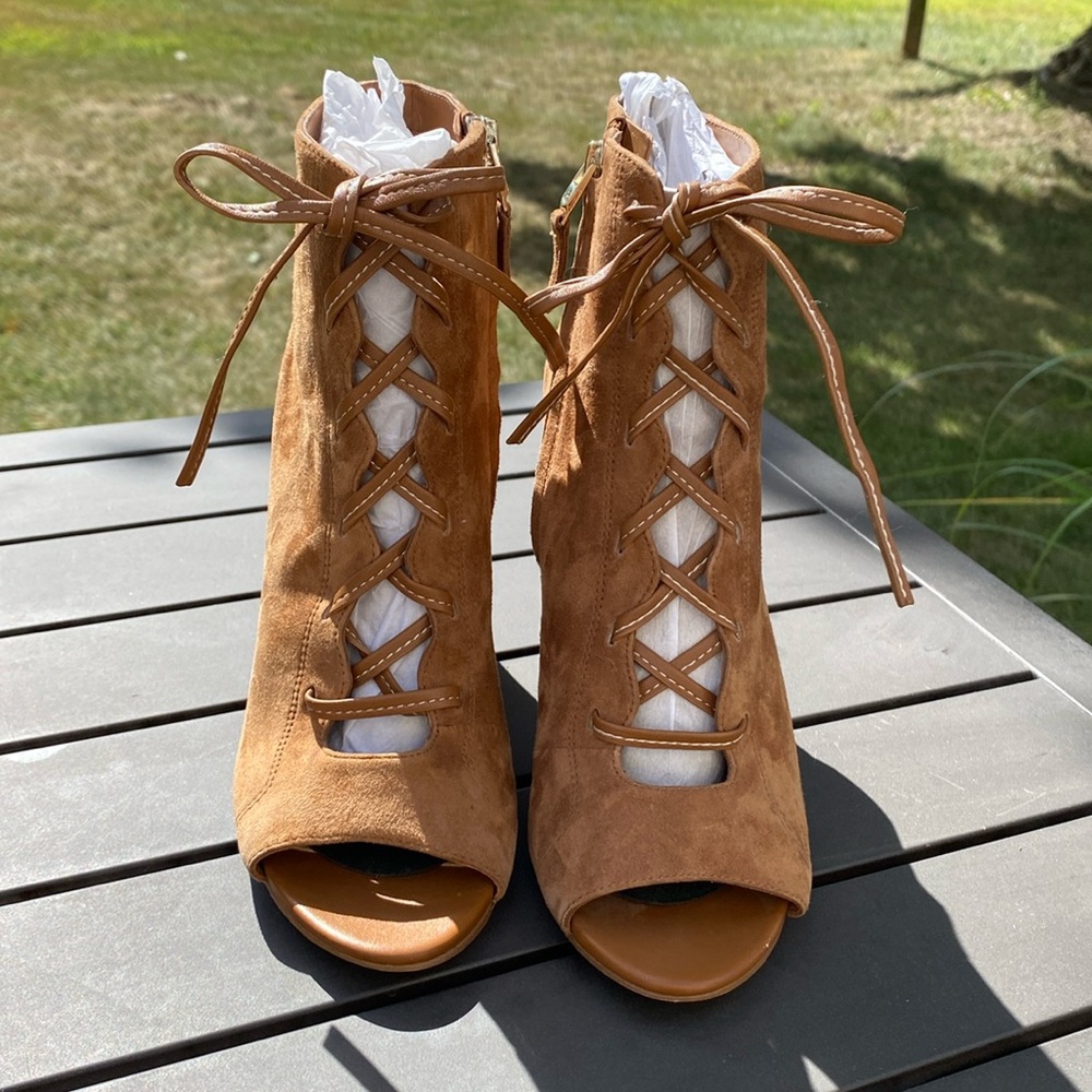 Sam Edelman Tan Suede Lace-Up Peep Tow Spring Booties